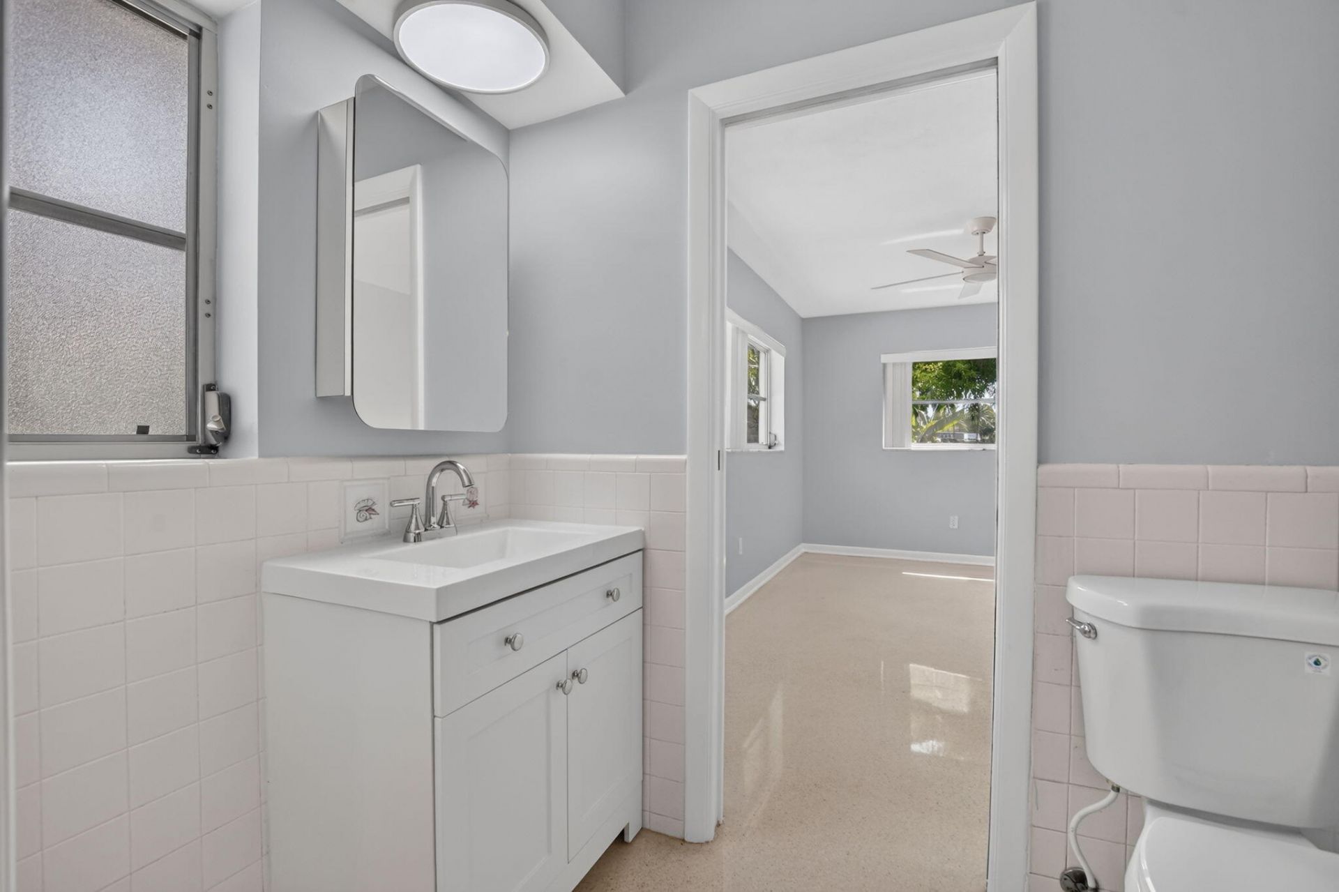 200 NW 11th Avenue, Boca Raton, FL 33486 Photo