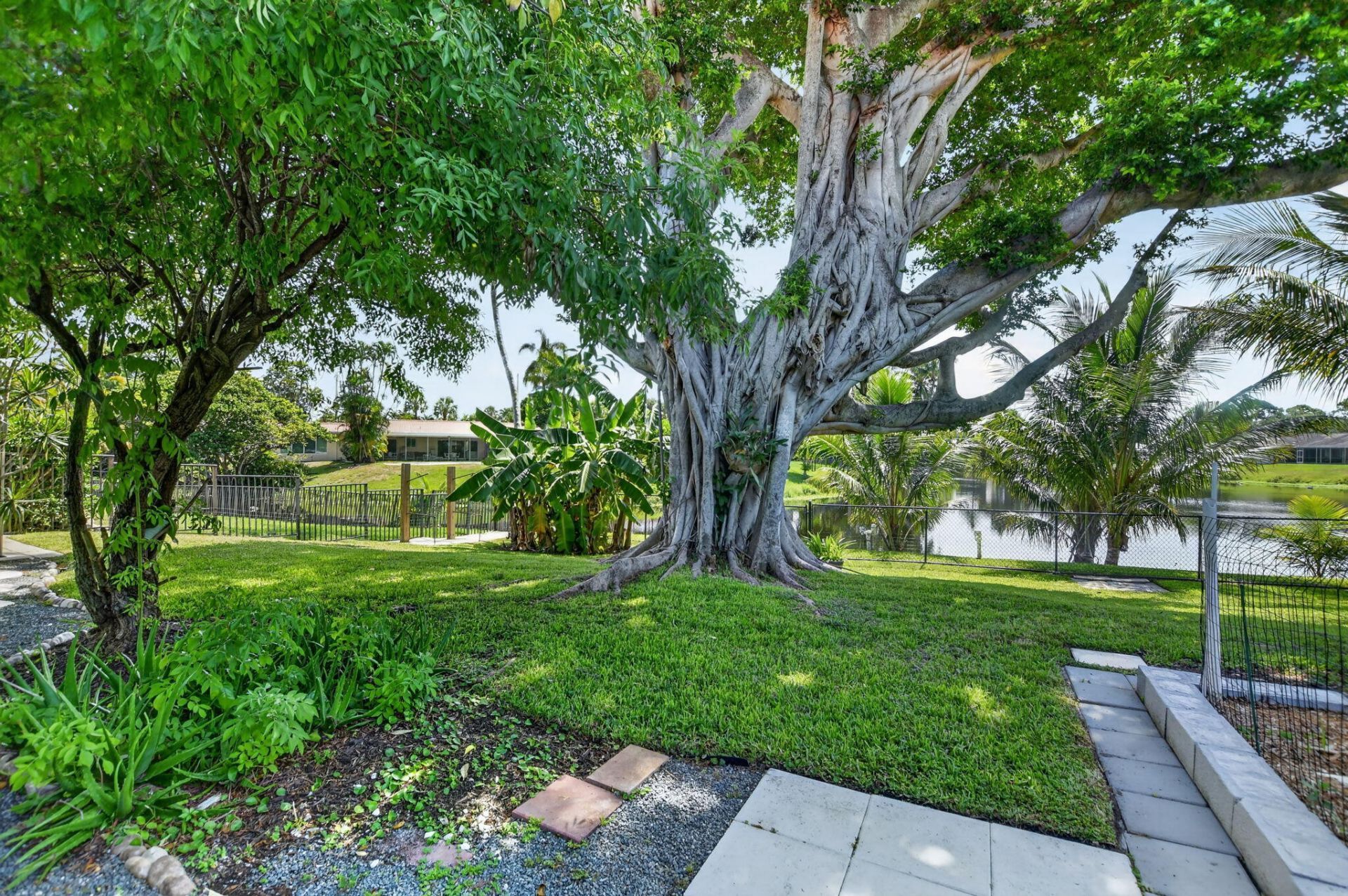 200 NW 11th Avenue, Boca Raton, FL 33486 Photo