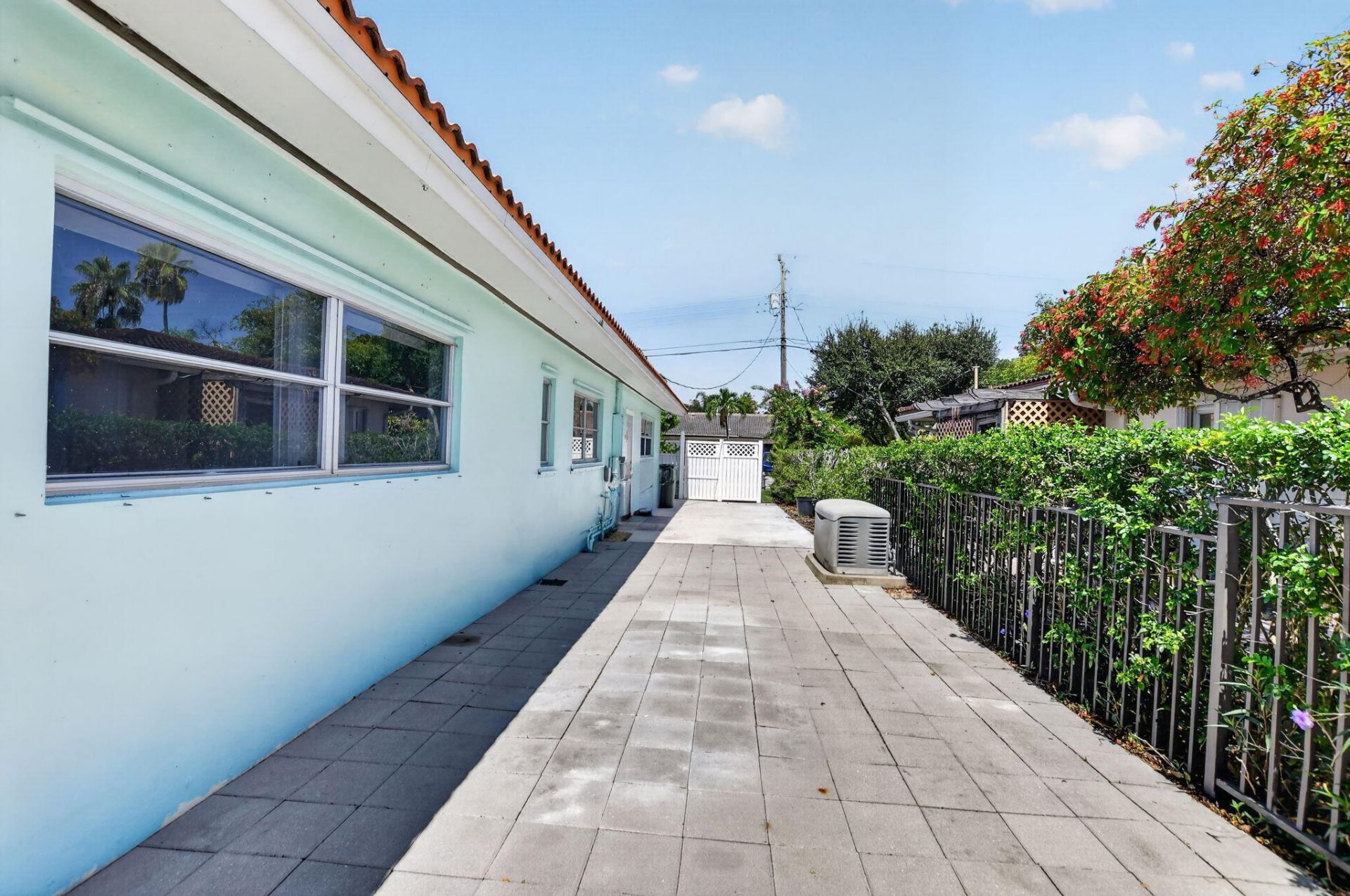 200 NW 11th Avenue, Boca Raton, FL 33486 Photo