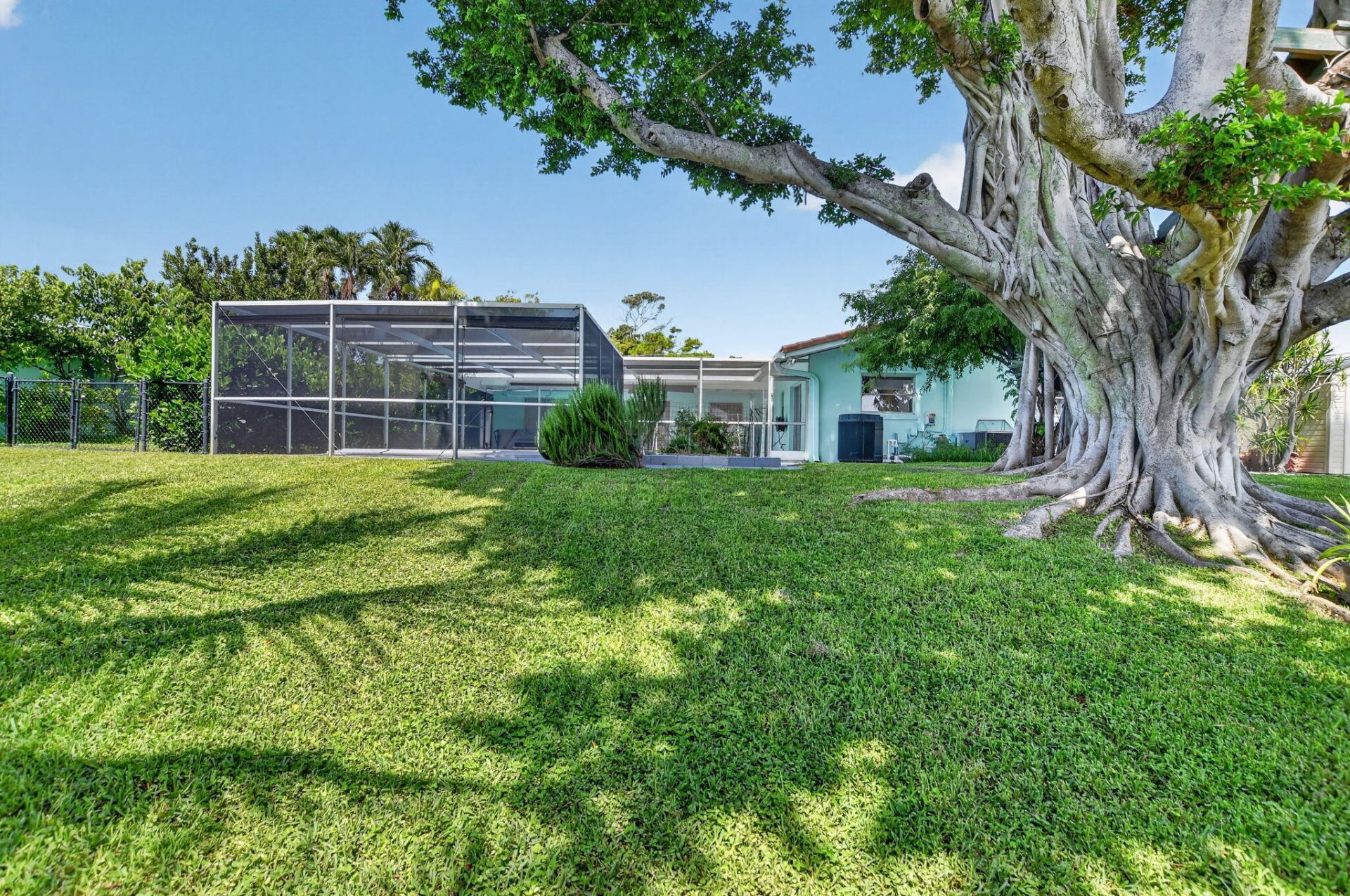 200 NW 11th Avenue, Boca Raton, FL 33486 Photo