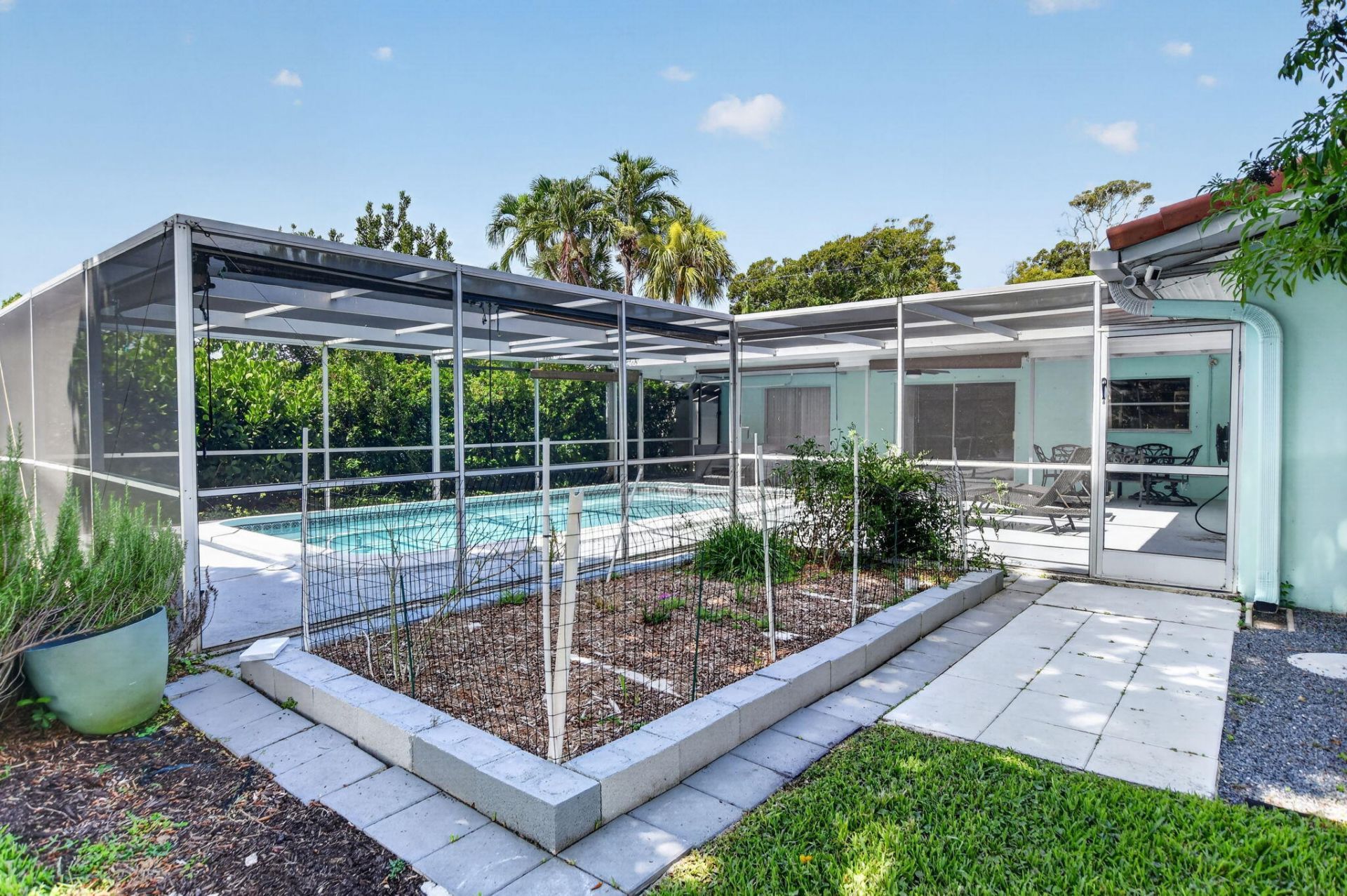 200 NW 11th Avenue, Boca Raton, FL 33486 Photo