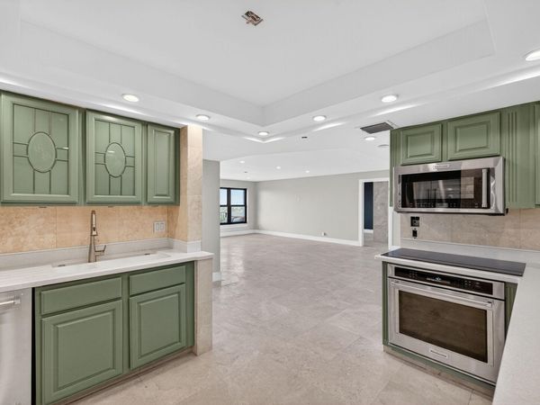 3200 Port Royale Drive N, Unit 1205, Fort Lauderdale, FL 33308