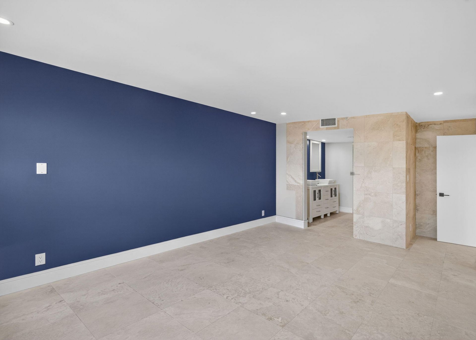 3200 Port Royale Drive N, Unit 1205, Fort Lauderdale, FL 33308 Photo
