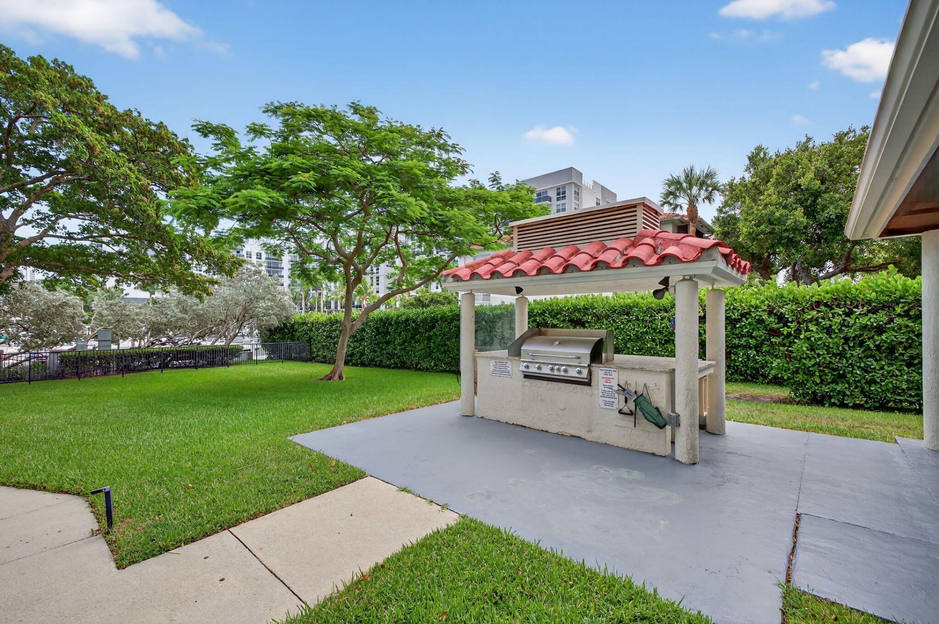 3200 Port Royale Drive N, Unit 1205, Fort Lauderdale, FL 33308 Photo