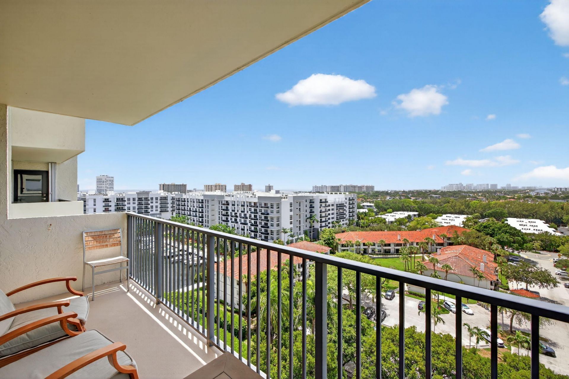3200 Port Royale Drive N, Unit 1205, Fort Lauderdale, FL 33308 Photo