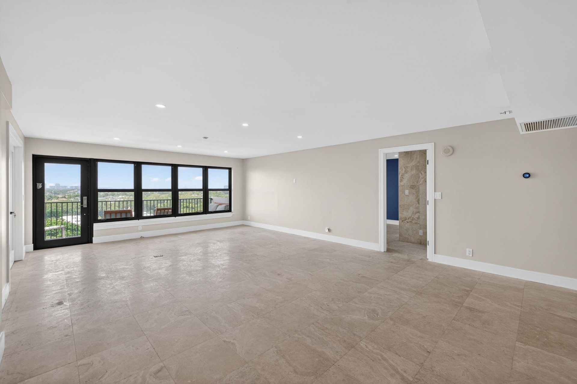 3200 Port Royale Drive N, Unit 1205, Fort Lauderdale, FL 33308 Photo