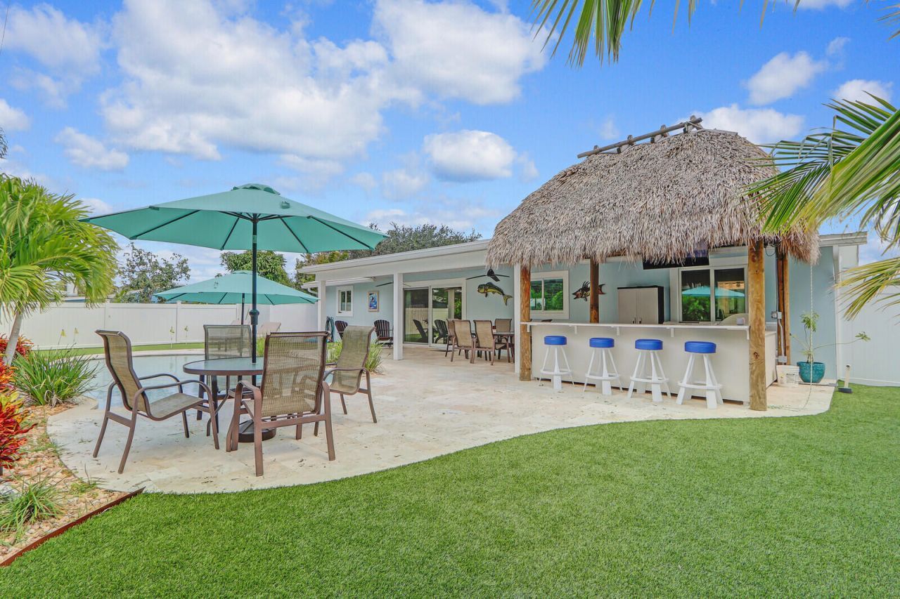 27 Willow Road, Tequesta, FL 33469 Photo