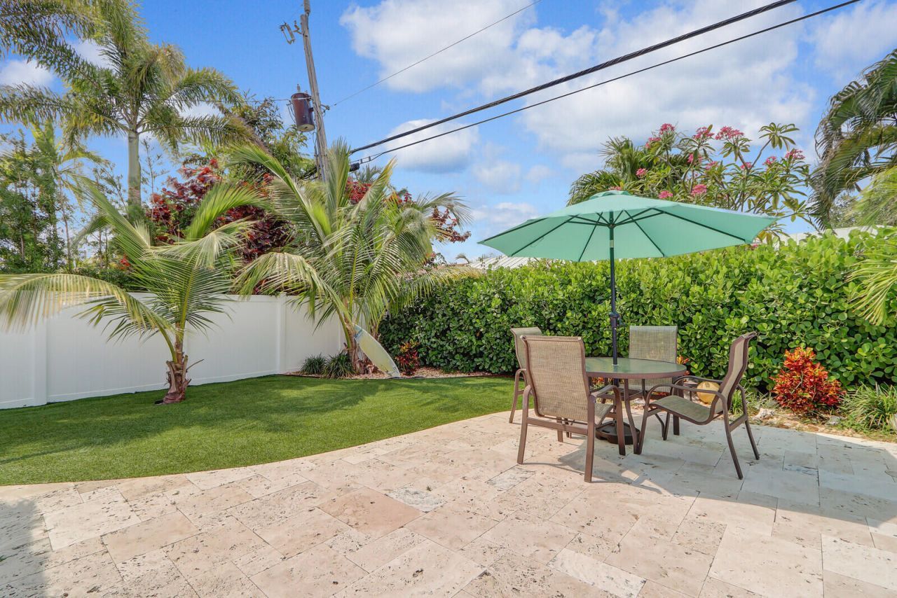 27 Willow Road, Tequesta, FL 33469 Photo