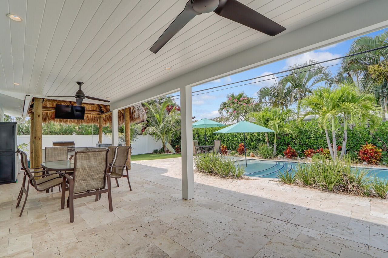27 Willow Road, Tequesta, FL 33469 Photo