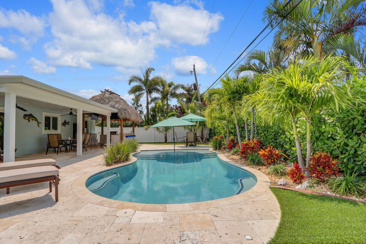 27 Willow Road, Tequesta, FL 33469 Photo
