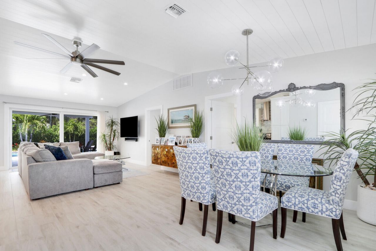 27 Willow Road, Tequesta, FL 33469 Photo