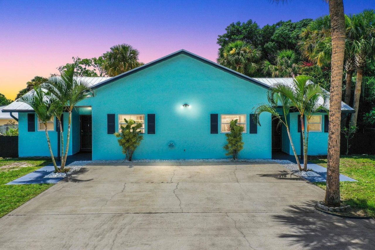 2132 NE Pelican Terrace, Jensen Beach, FL 34957 Photo