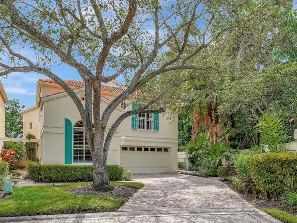 1 VIA VERONA, Palm Beach Gardens, FL 33418