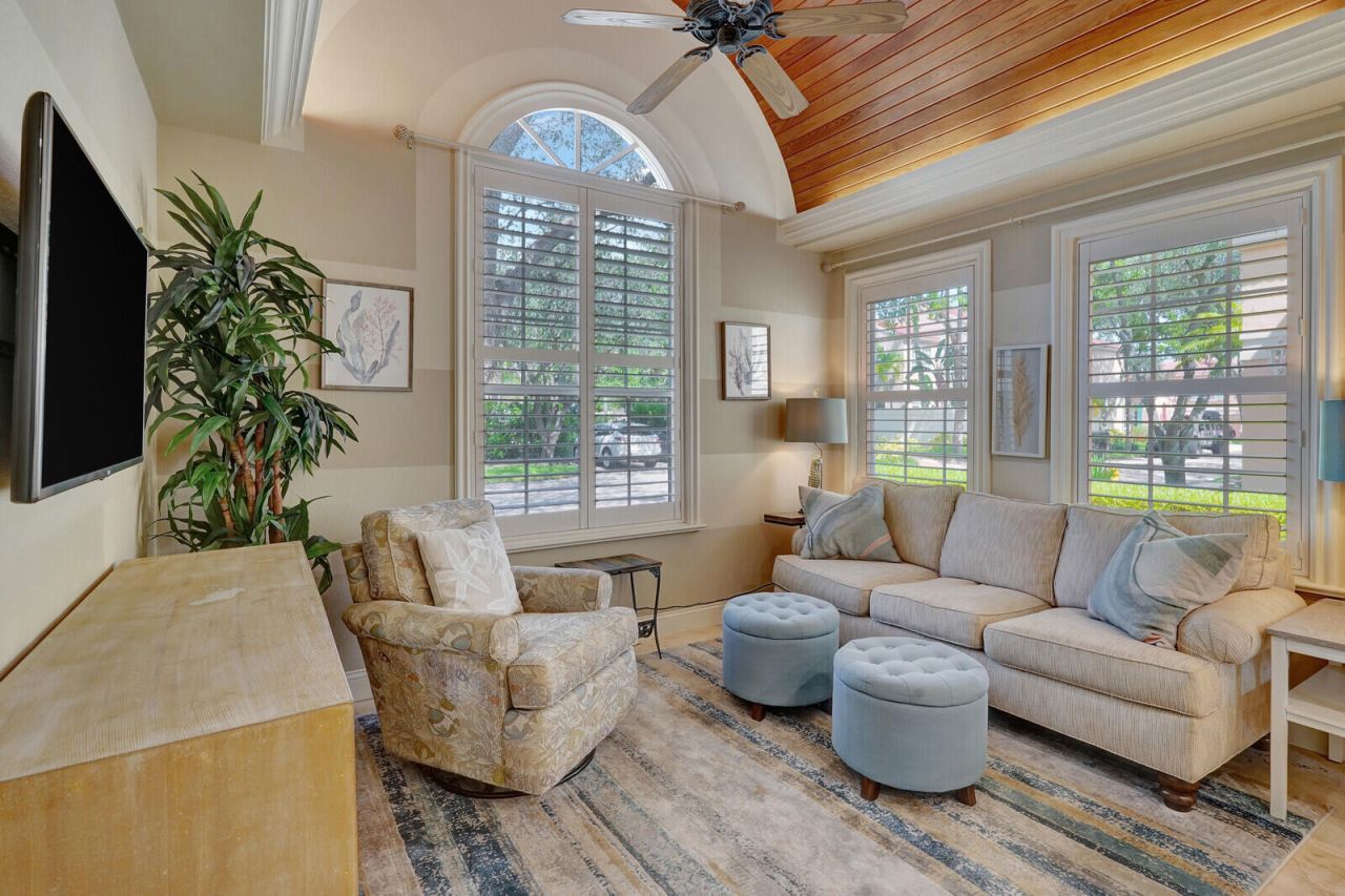 1 Via Verona, Palm Beach Gardens, FL 33418 Photo