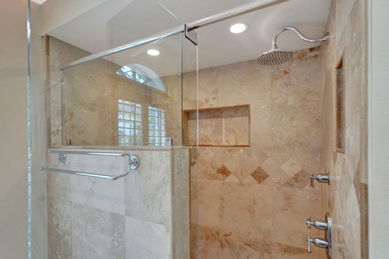1 Via Verona, Palm Beach Gardens, FL 33418 Photo