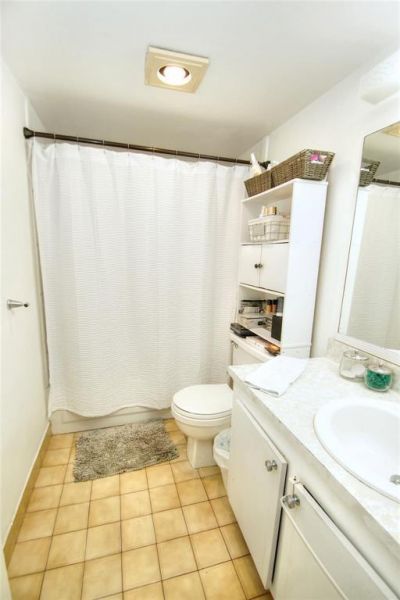 8401 Lagos De Campo Boulevard, Unit 306V, Tamarac, FL 33321 Photo