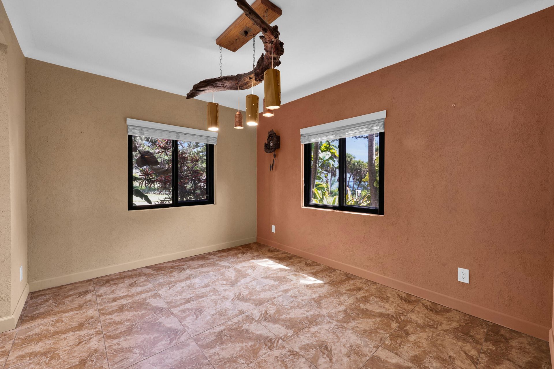 8609 S Indian River Drive, Fort Pierce, FL 34982 Photo