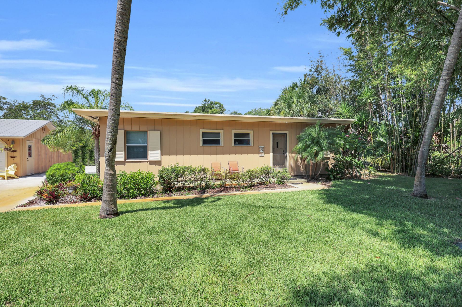 8609 S Indian River Drive, Fort Pierce, FL 34982 Photo