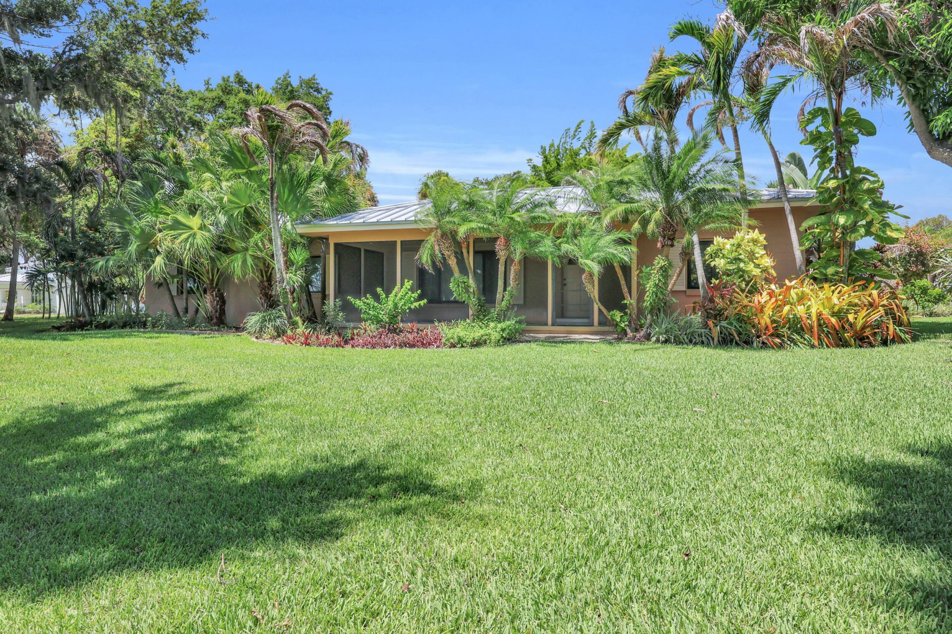 8609 S Indian River Drive, Fort Pierce, FL 34982 Photo