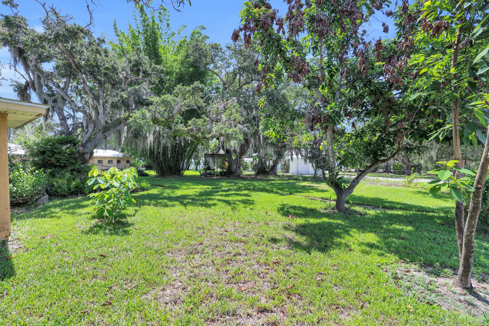 8609 S Indian River Drive, Fort Pierce, FL 34982 Photo