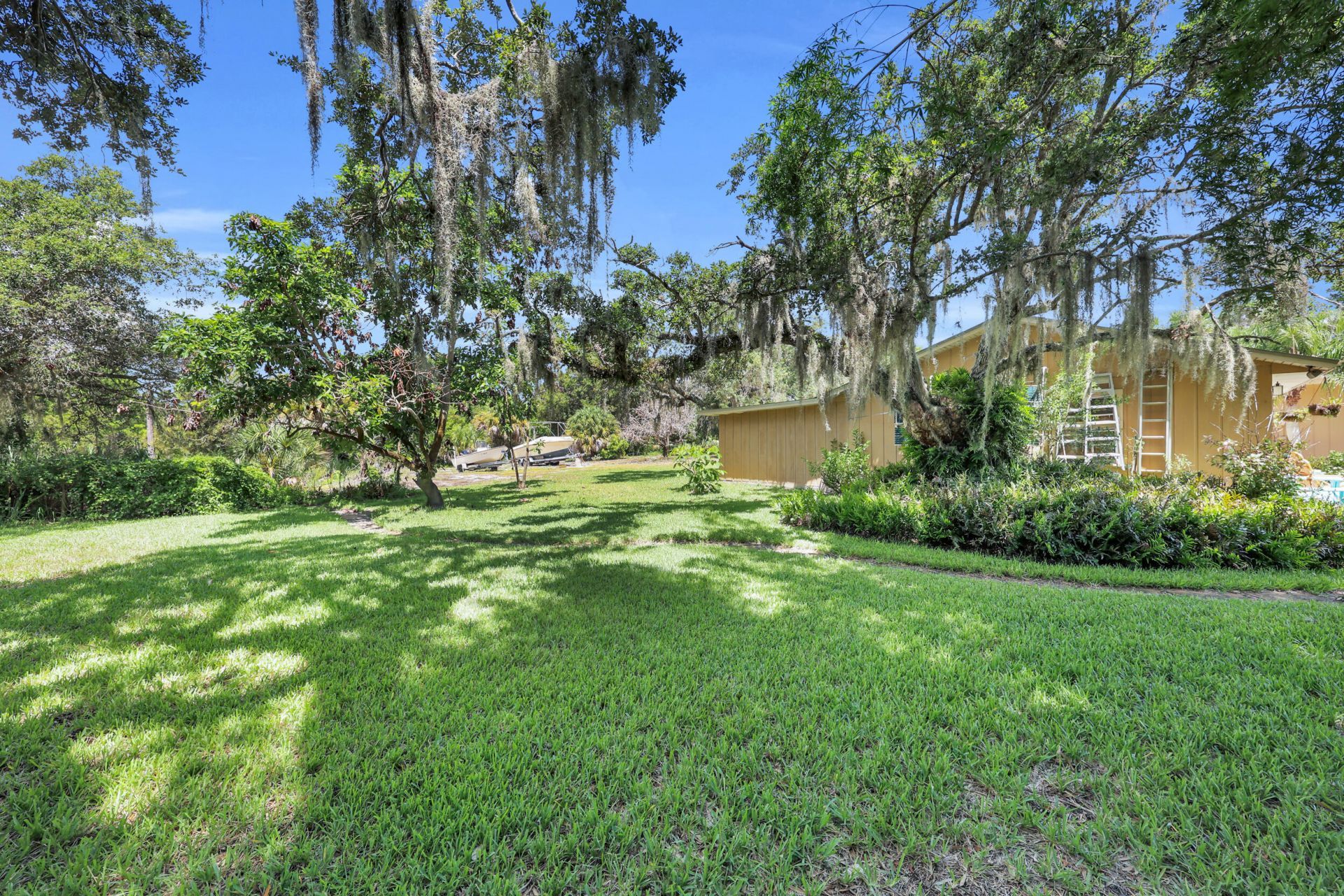 8609 S Indian River Drive, Fort Pierce, FL 34982 Photo