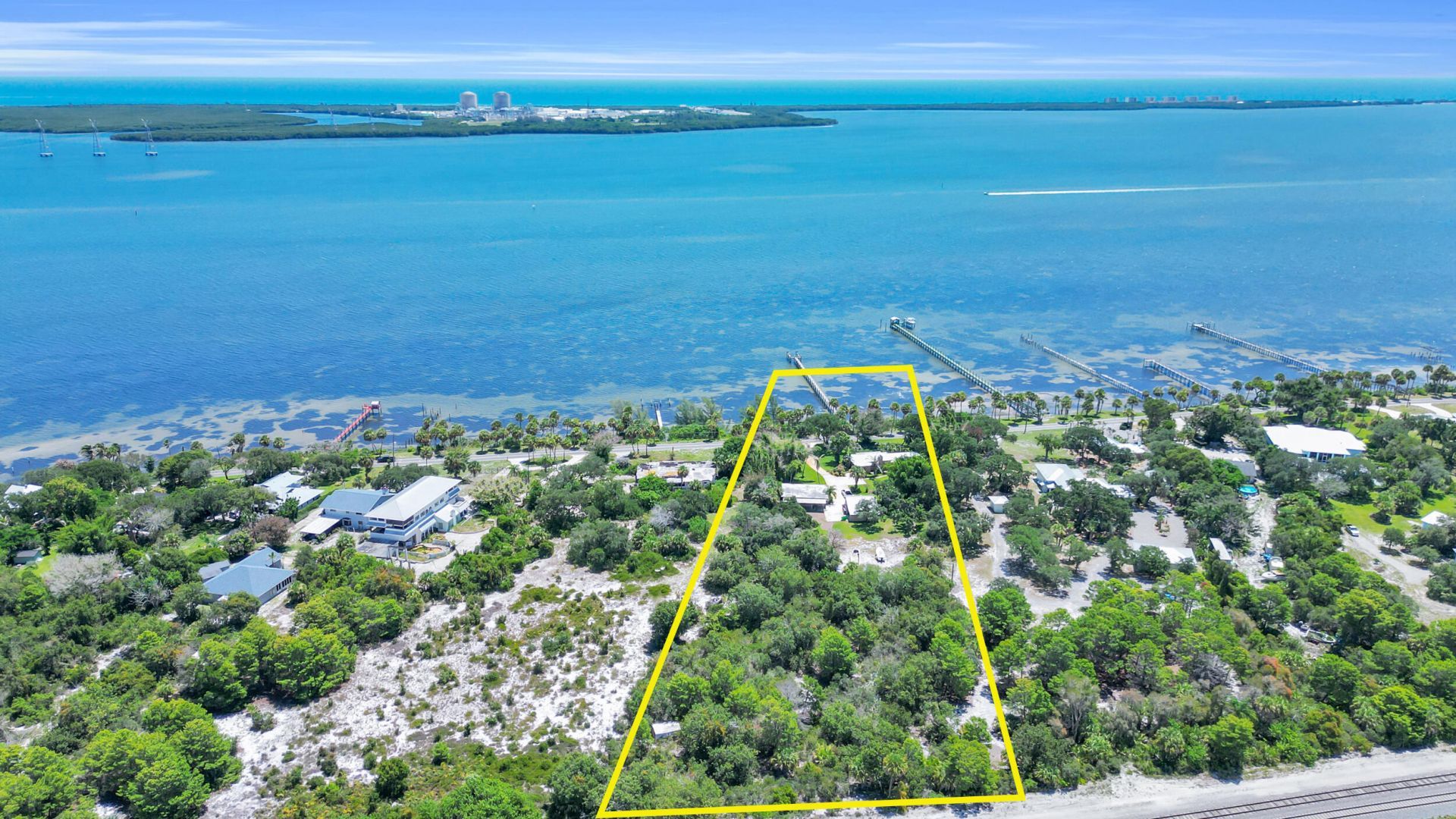 8609 S Indian River Drive, Fort Pierce, FL 34982 Photo