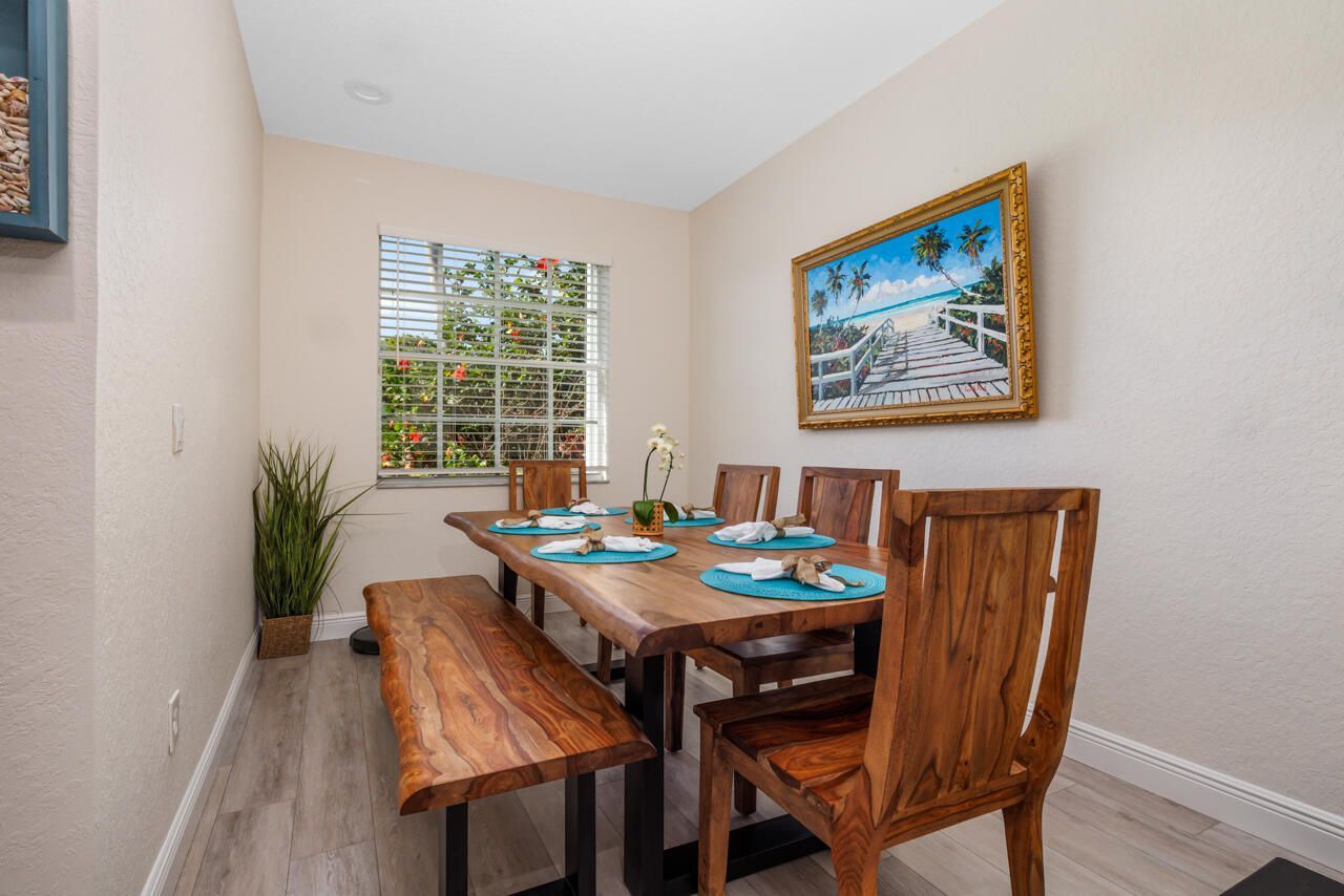1560 SE Sheffield Terrace, Unit 102, Stuart, FL 34994 Photo