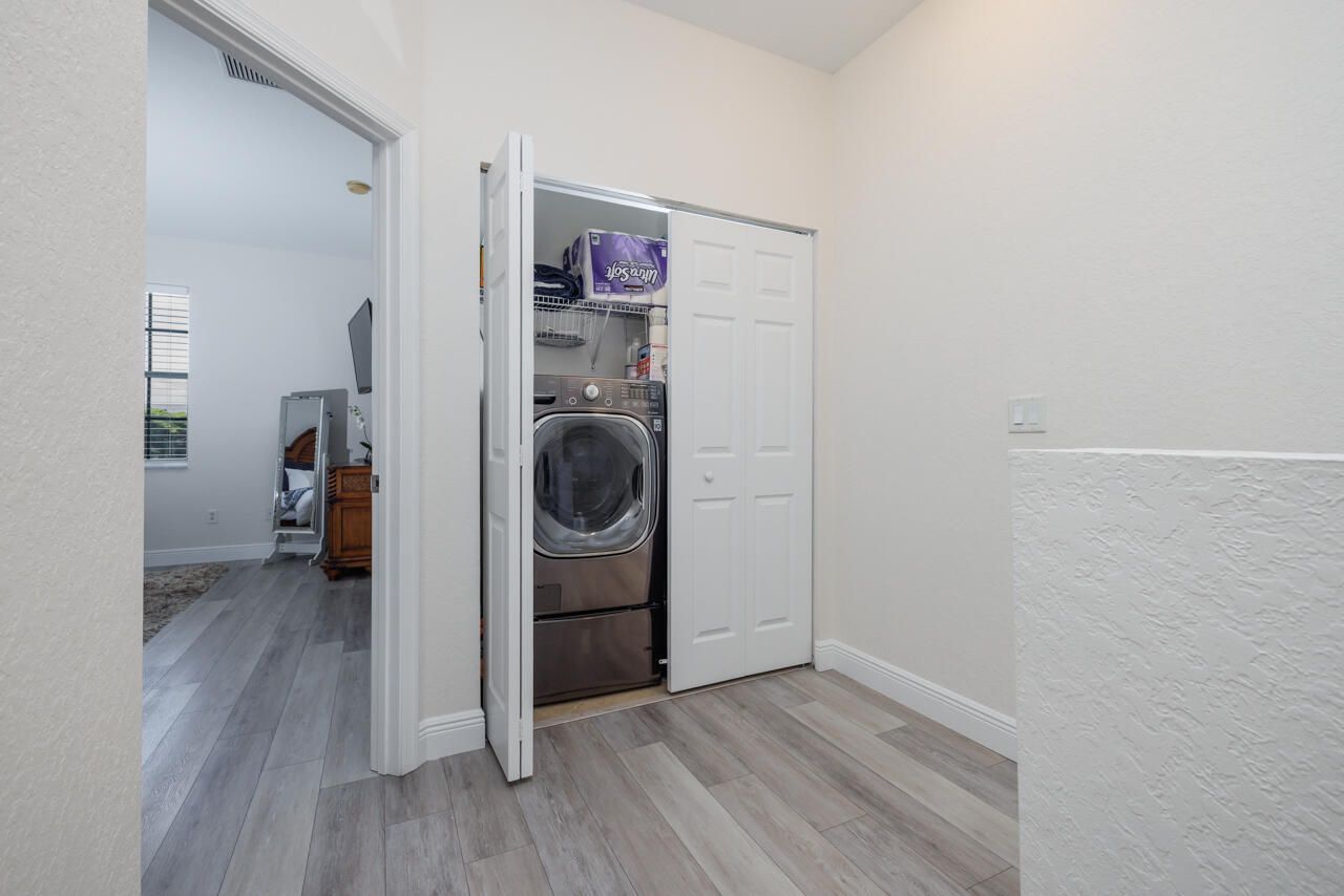 1560 SE Sheffield Terrace, Unit 102, Stuart, FL 34994 Photo