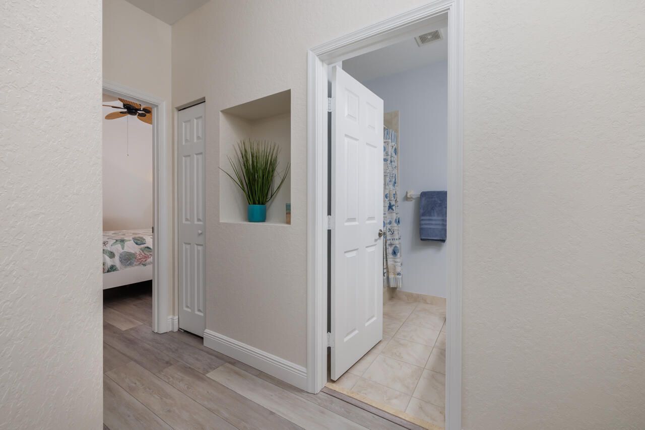 1560 SE Sheffield Terrace, Unit 102, Stuart, FL 34994 Photo