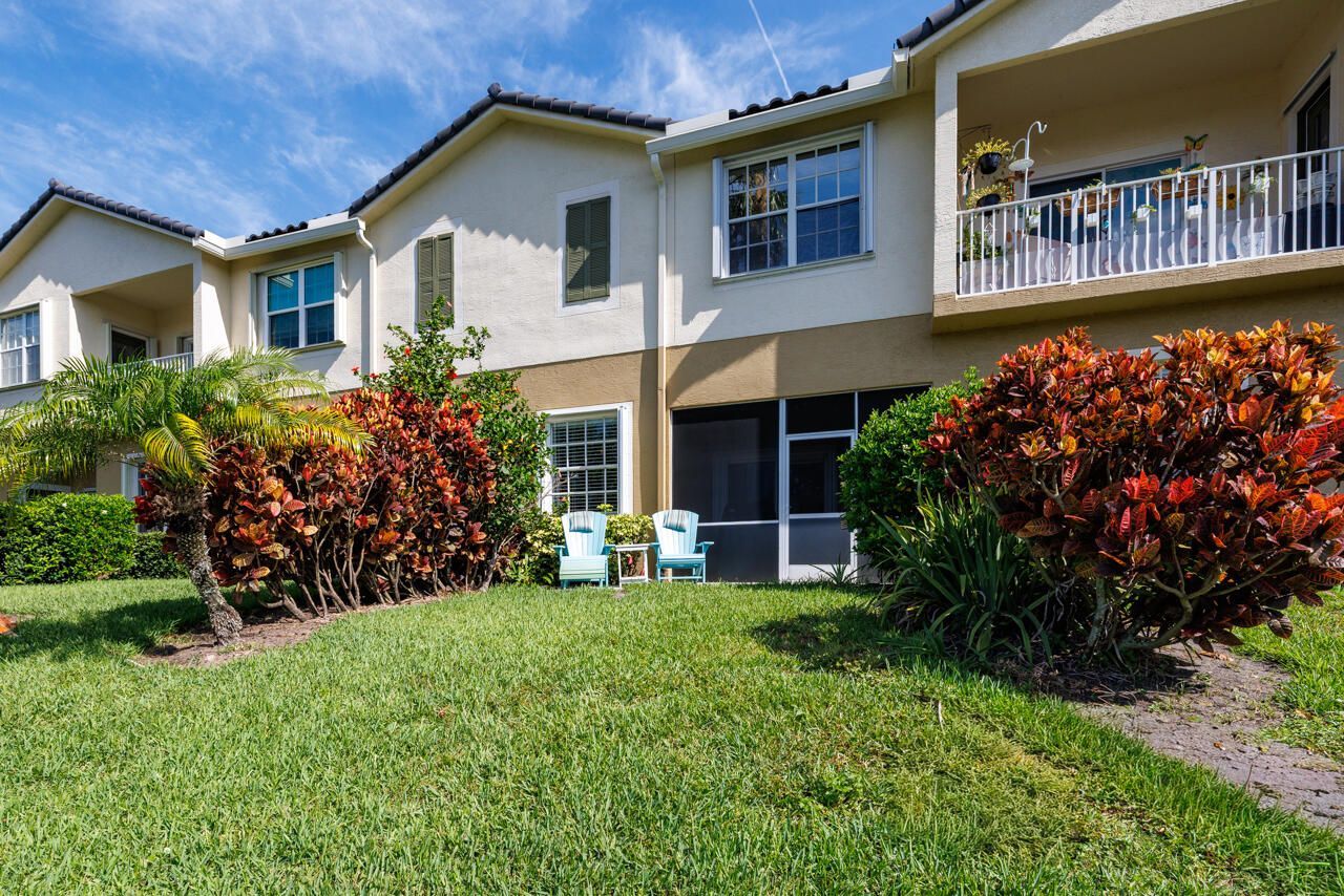 1560 SE Sheffield Terrace, Unit 102, Stuart, FL 34994 Photo