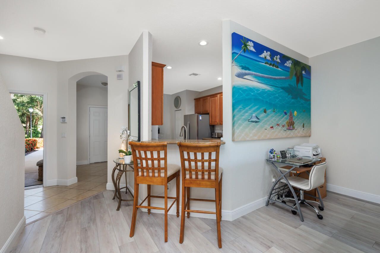 1560 SE Sheffield Terrace, Unit 102, Stuart, FL 34994 Photo