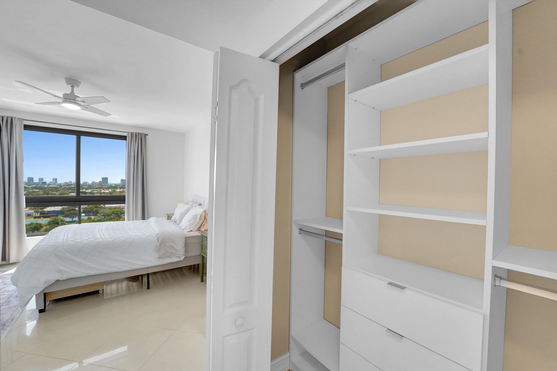 110 N Federal Highway, Unit 1410, Fort Lauderdale, FL 33301 Photo