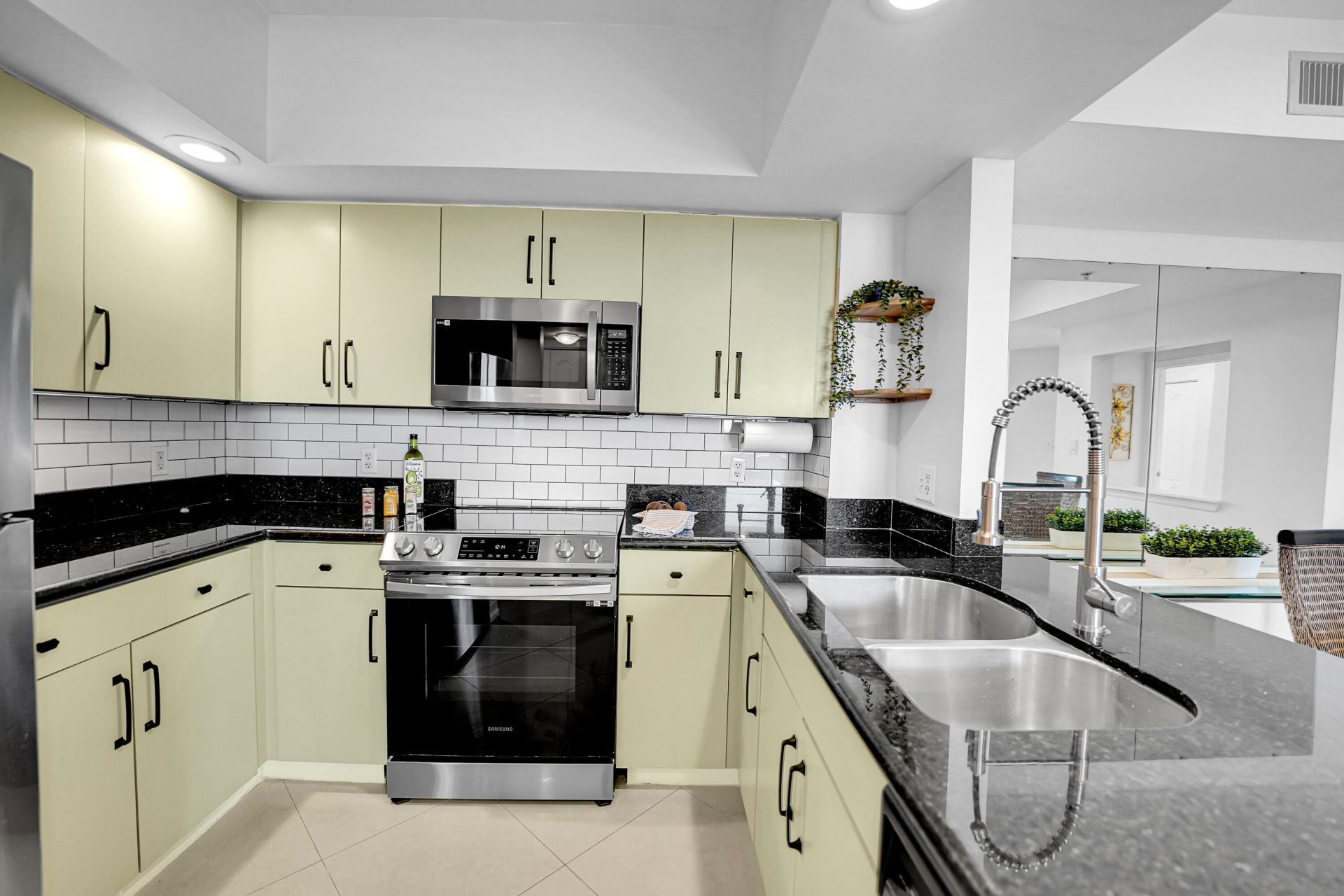 110 N Federal Highway, Unit 1410, Fort Lauderdale, FL 33301 Photo