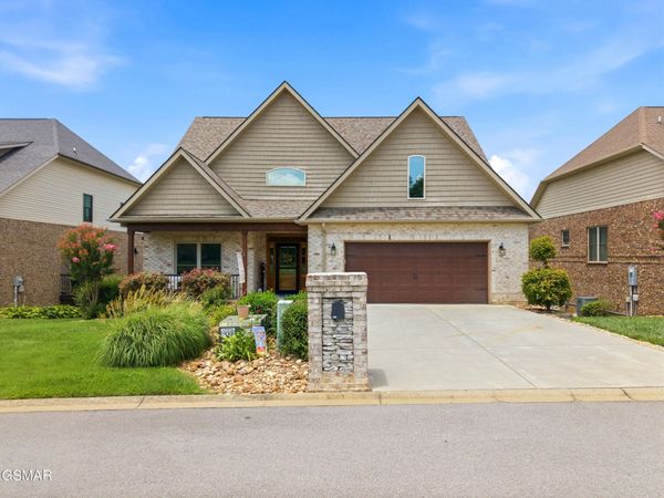 705 Waters Edge , Dandridge, TN 37725