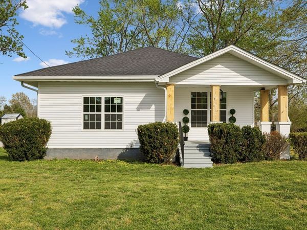 313 Portland Blvd , Portland, TN 37148
