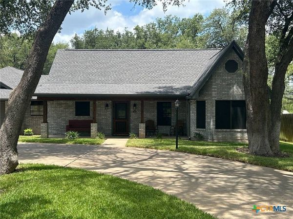 12806 Summit Trail , Belton, TX 76513