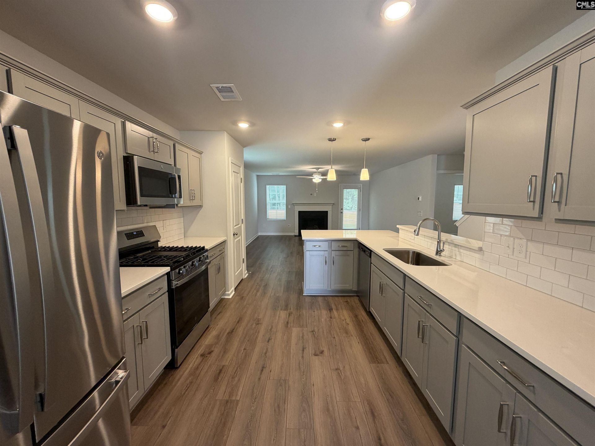 143 Kingsley Drive  Photo 10