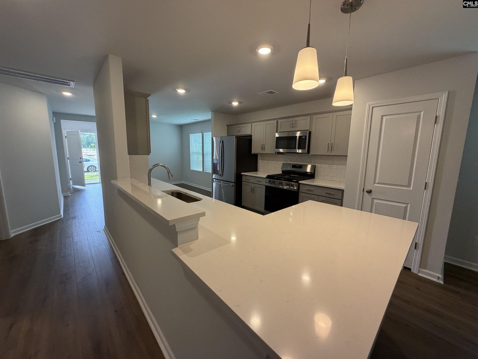 143 Kingsley Drive  Photo 14