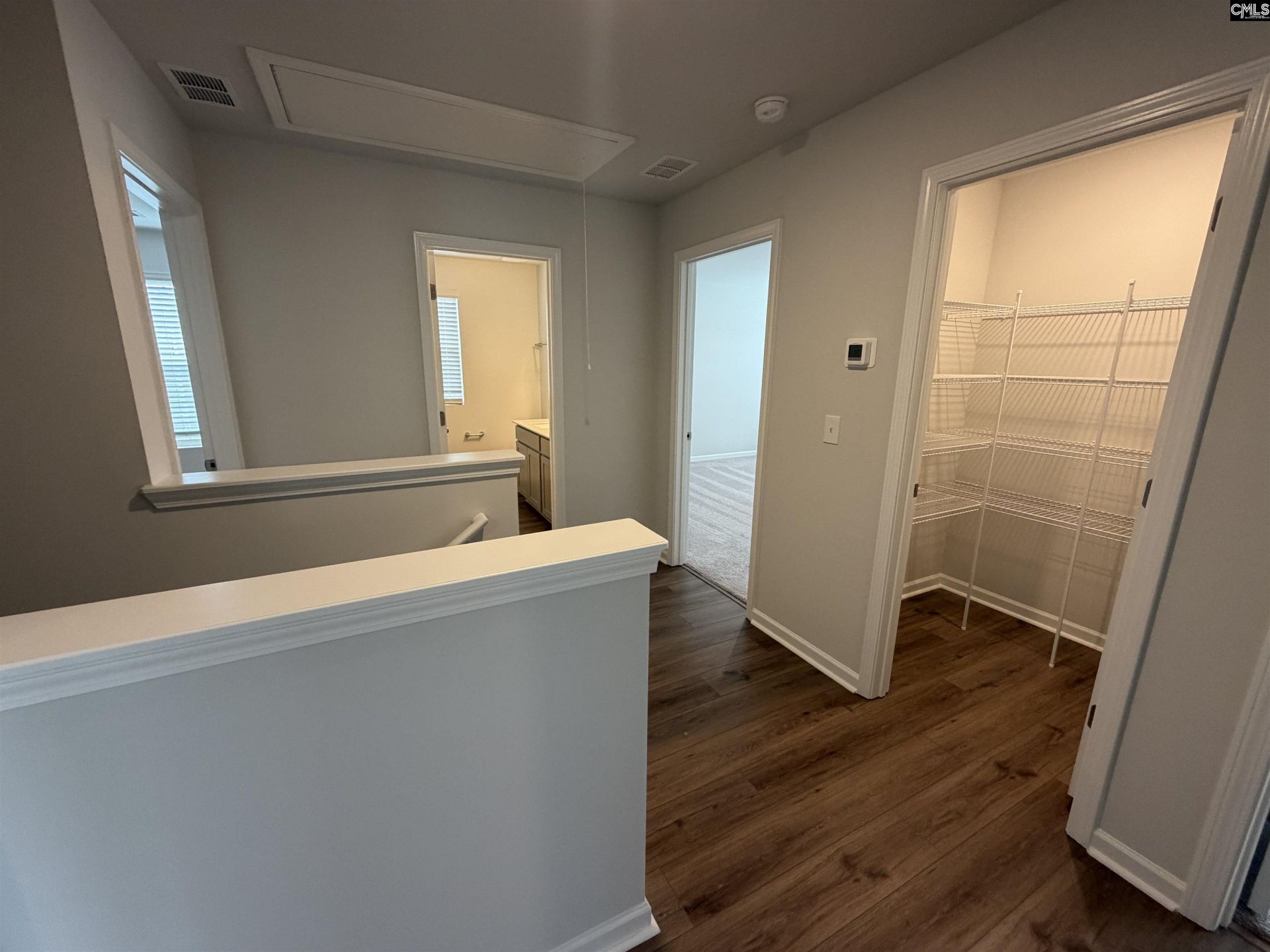 143 Kingsley Drive  Photo 16