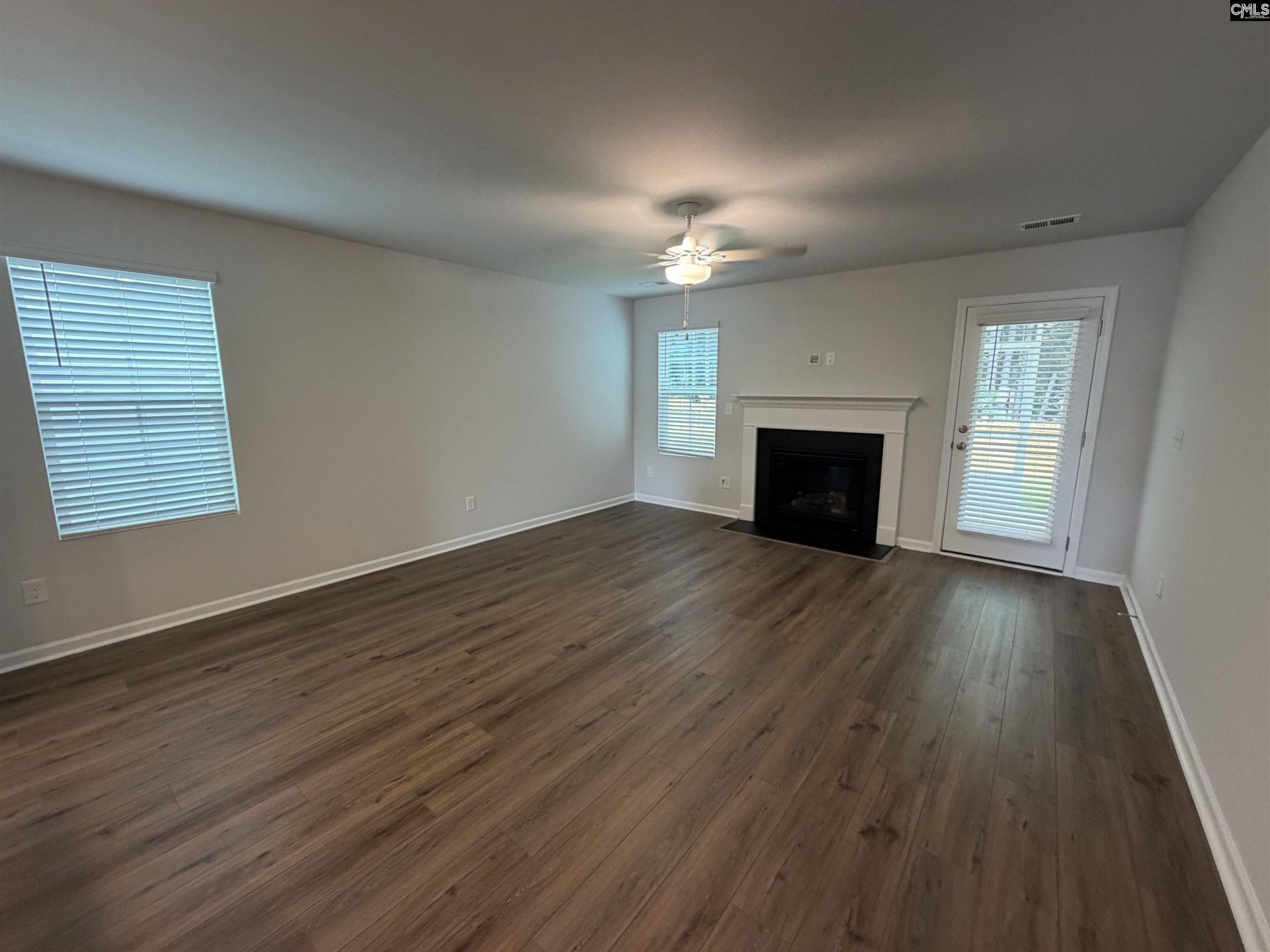 143 Kingsley Drive  Photo 9