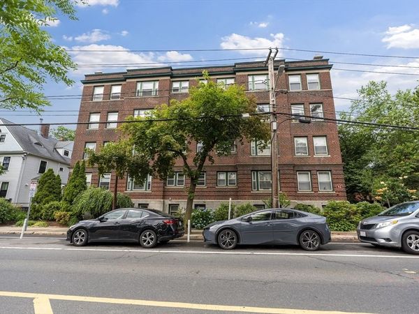 52 Garden St, Unit B2, Cambridge, MA 02138