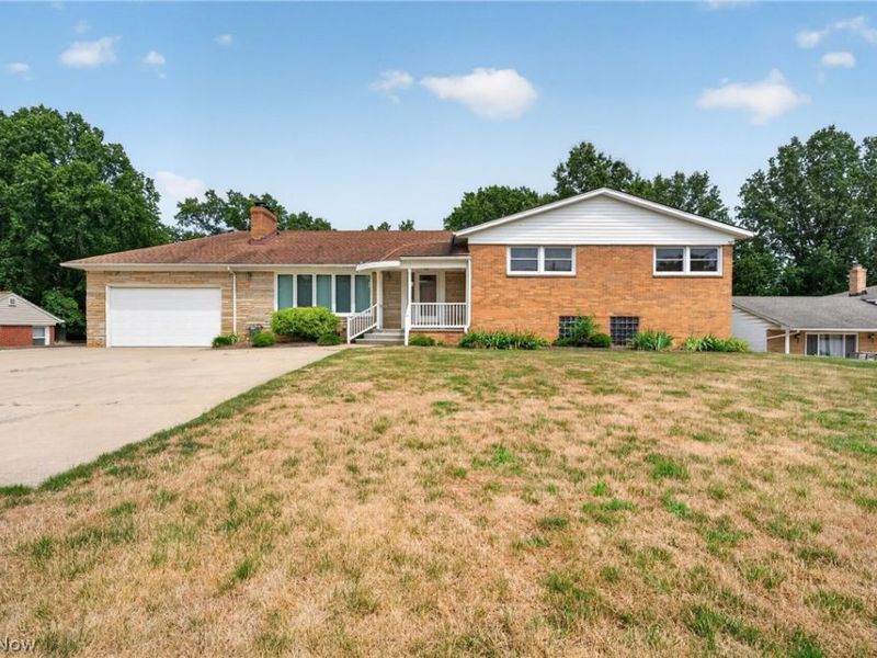 6751 Glenella Drive, Independence, OH 44131 Photo 1