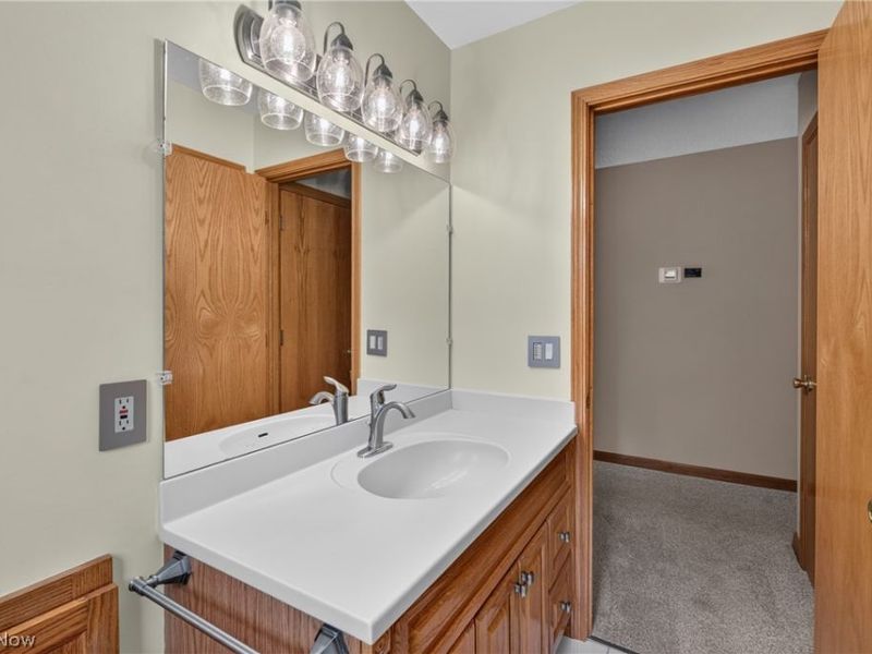 6751 Glenella Drive, Independence, OH 44131 Photo 17