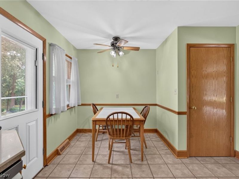 6751 Glenella Drive, Independence, OH 44131 Photo 4