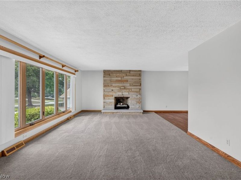 6751 Glenella Drive, Independence, OH 44131 Photo 5