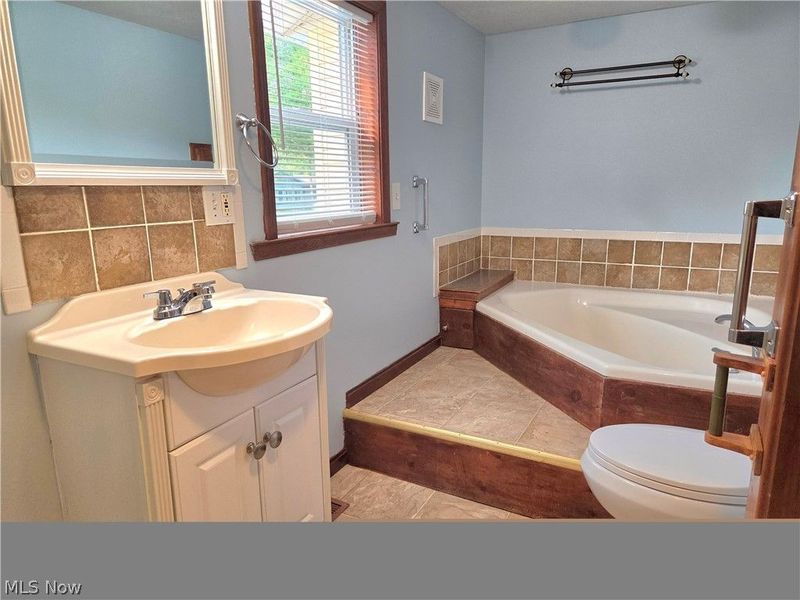 2956 Hayne Road, Akron, OH 44312 Photo 23