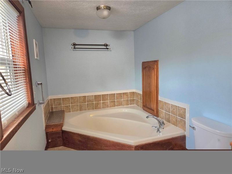 2956 Hayne Road, Akron, OH 44312 Photo 24