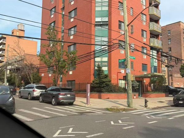 4133 Parsons Boulevard , Unit 8A, Flushing, NY 11355