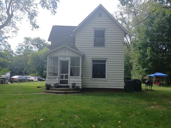 180 Emery Avenue, Benton Harbor, MI 49022