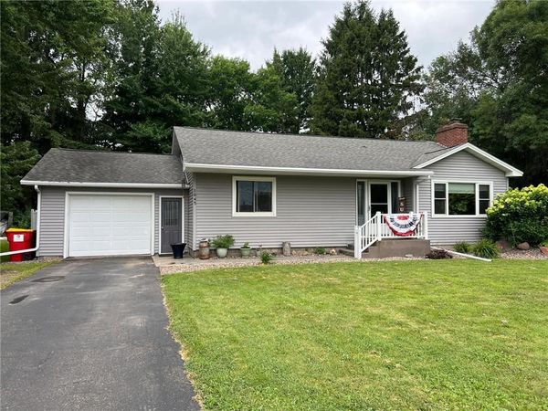 1045 10th Avenue, Cumberland, WI 54829